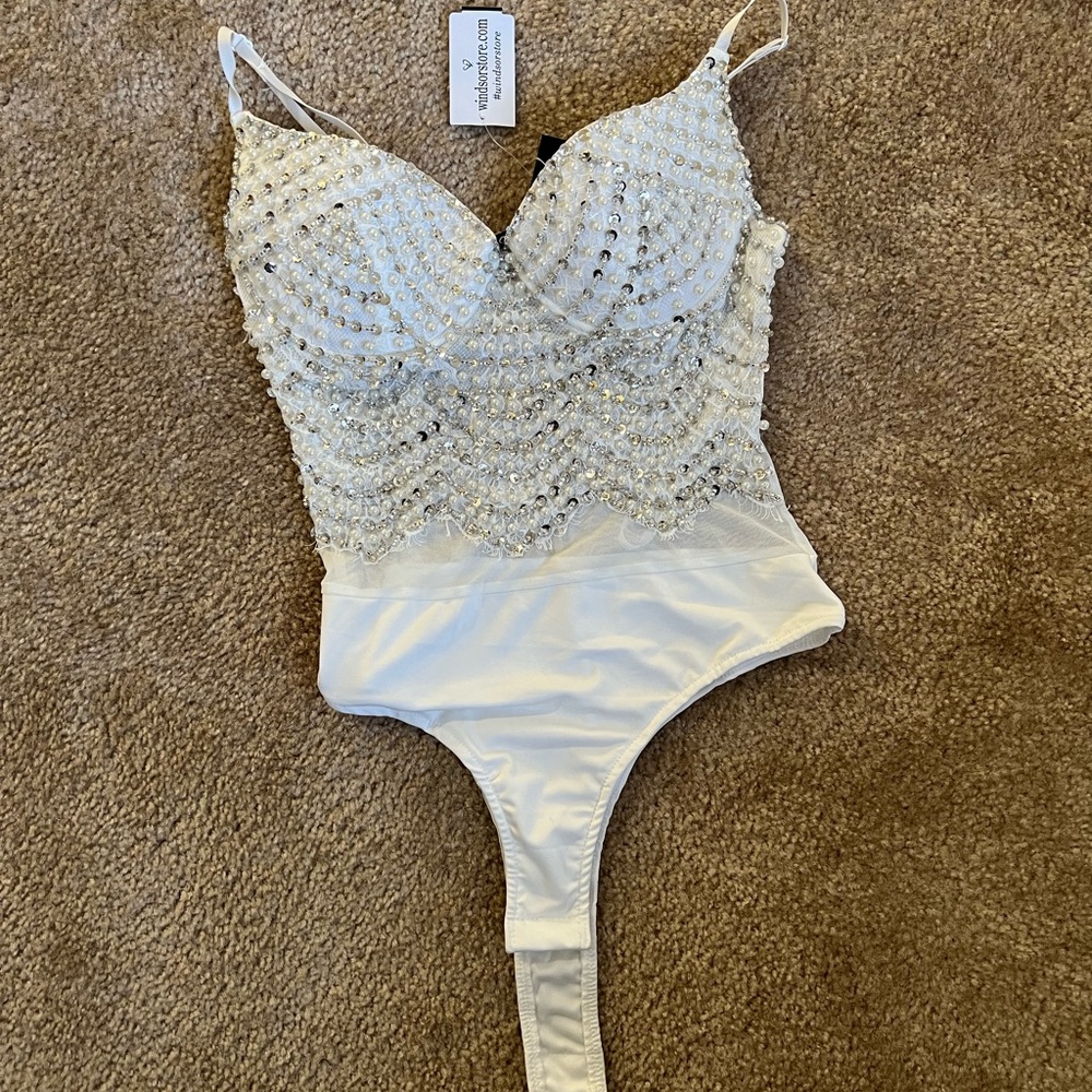 Never worn white rhinestone bodysuit, tags still on!